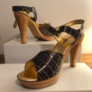 REMIX Vintage 1970s Platform Sandal